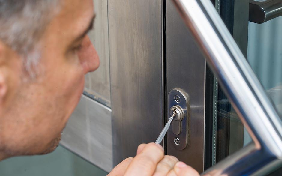 comment changer une serrure Levallois-Perret